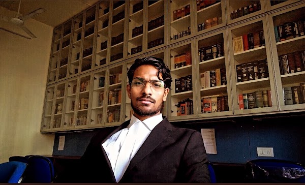 Advocate