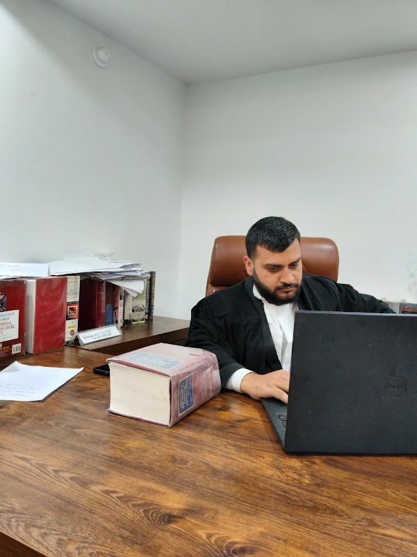 Advocate