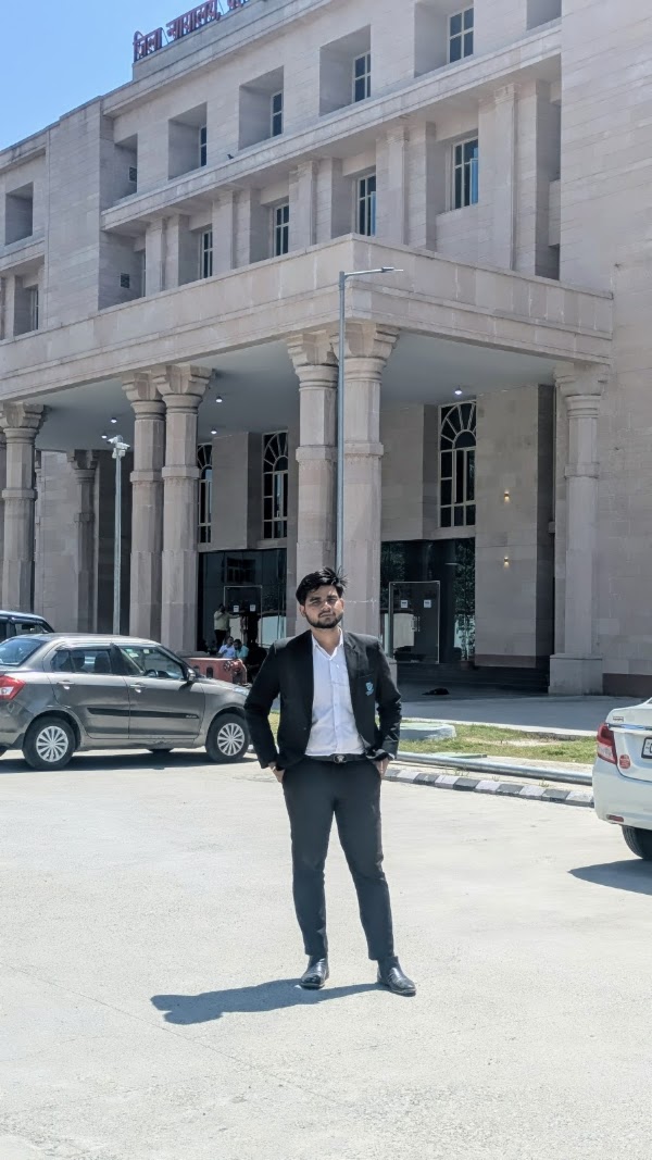 Advocate