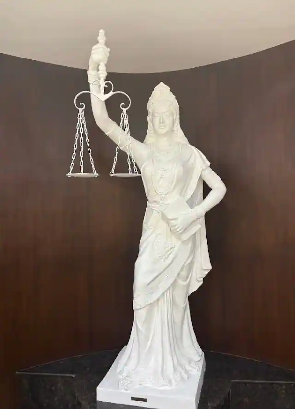 Advocate