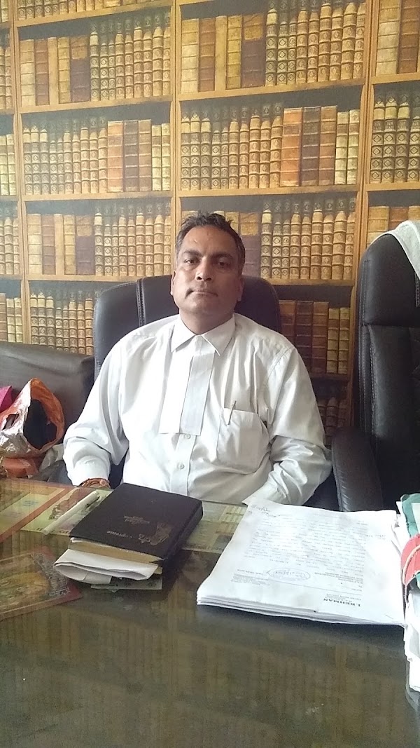 Advocate