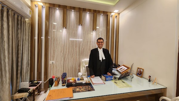Advocate