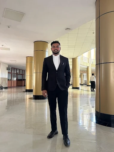 Advocate